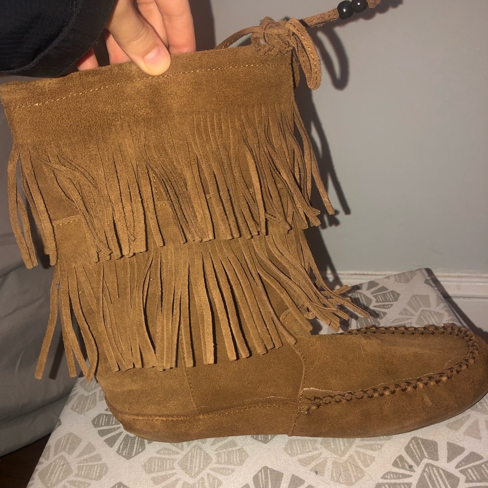 Minnetonka boots